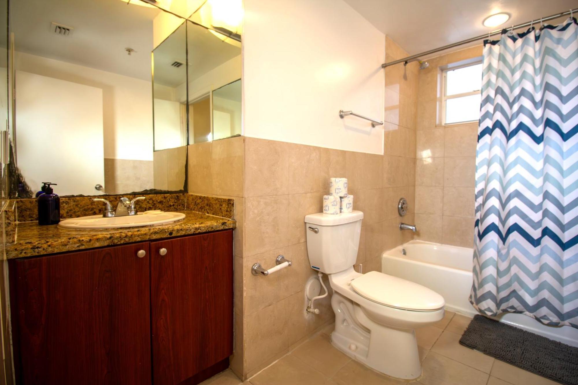 Hispaniola Apartments Part Of The Oasis Casita Collection Miami Beach Exterior photo