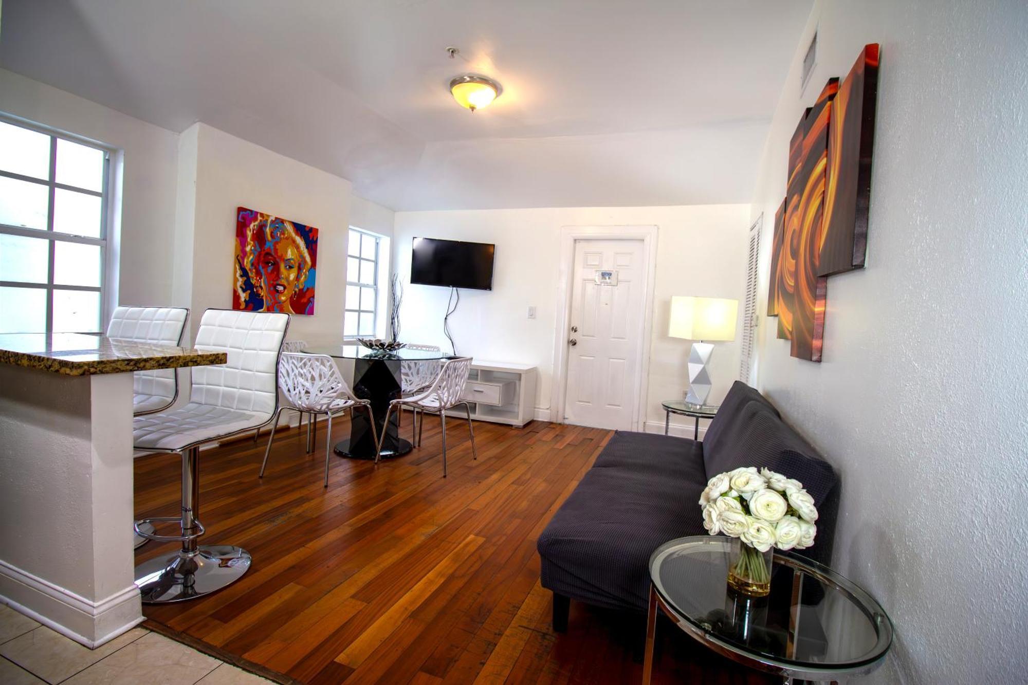 Hispaniola Apartments Part Of The Oasis Casita Collection Miami Beach Exterior photo