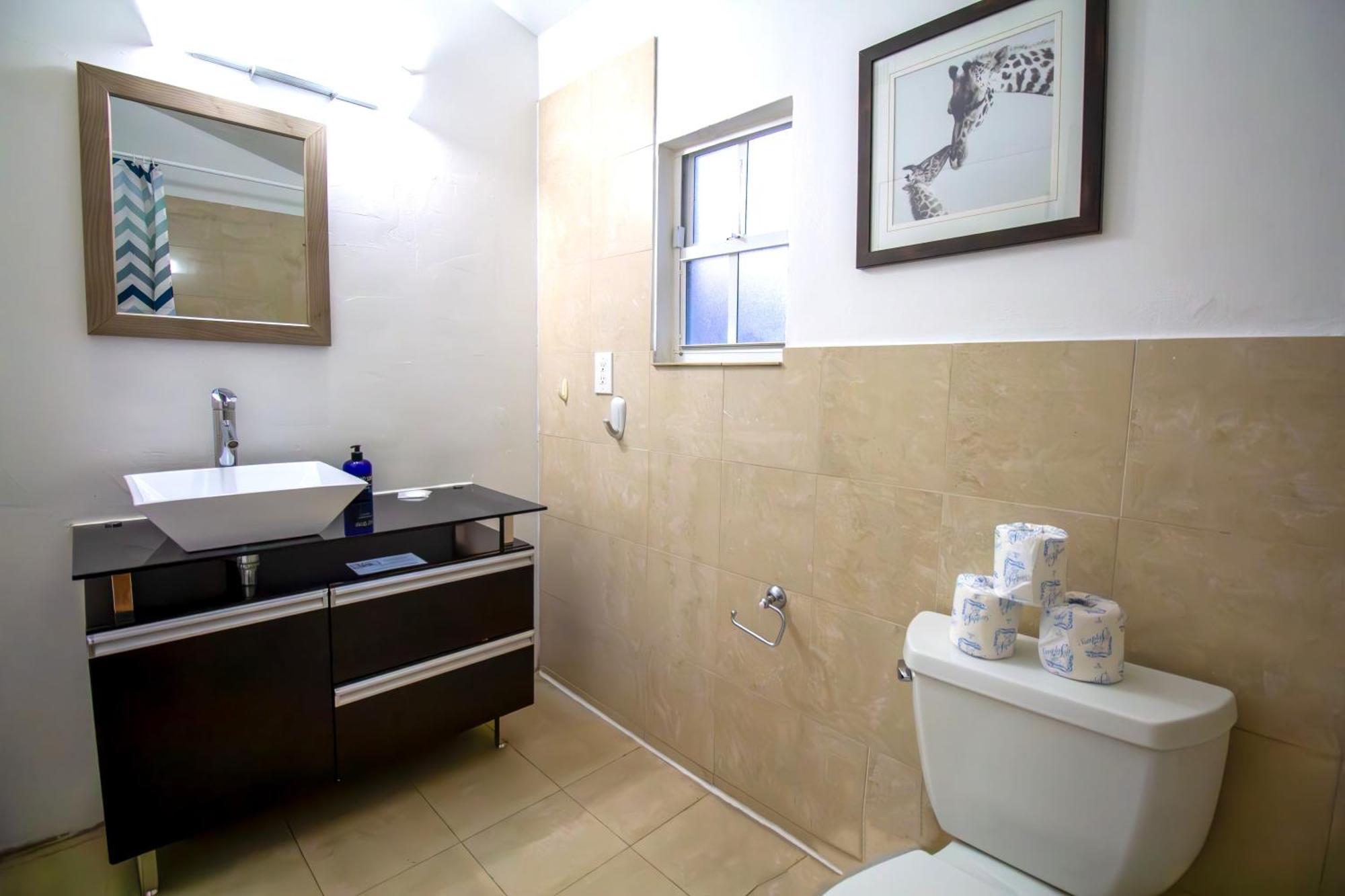 Hispaniola Apartments Part Of The Oasis Casita Collection Miami Beach Exterior photo